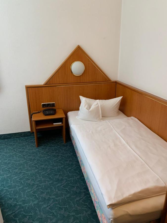 Hotel Garni Eschenbach Hildburghausen Extérieur photo